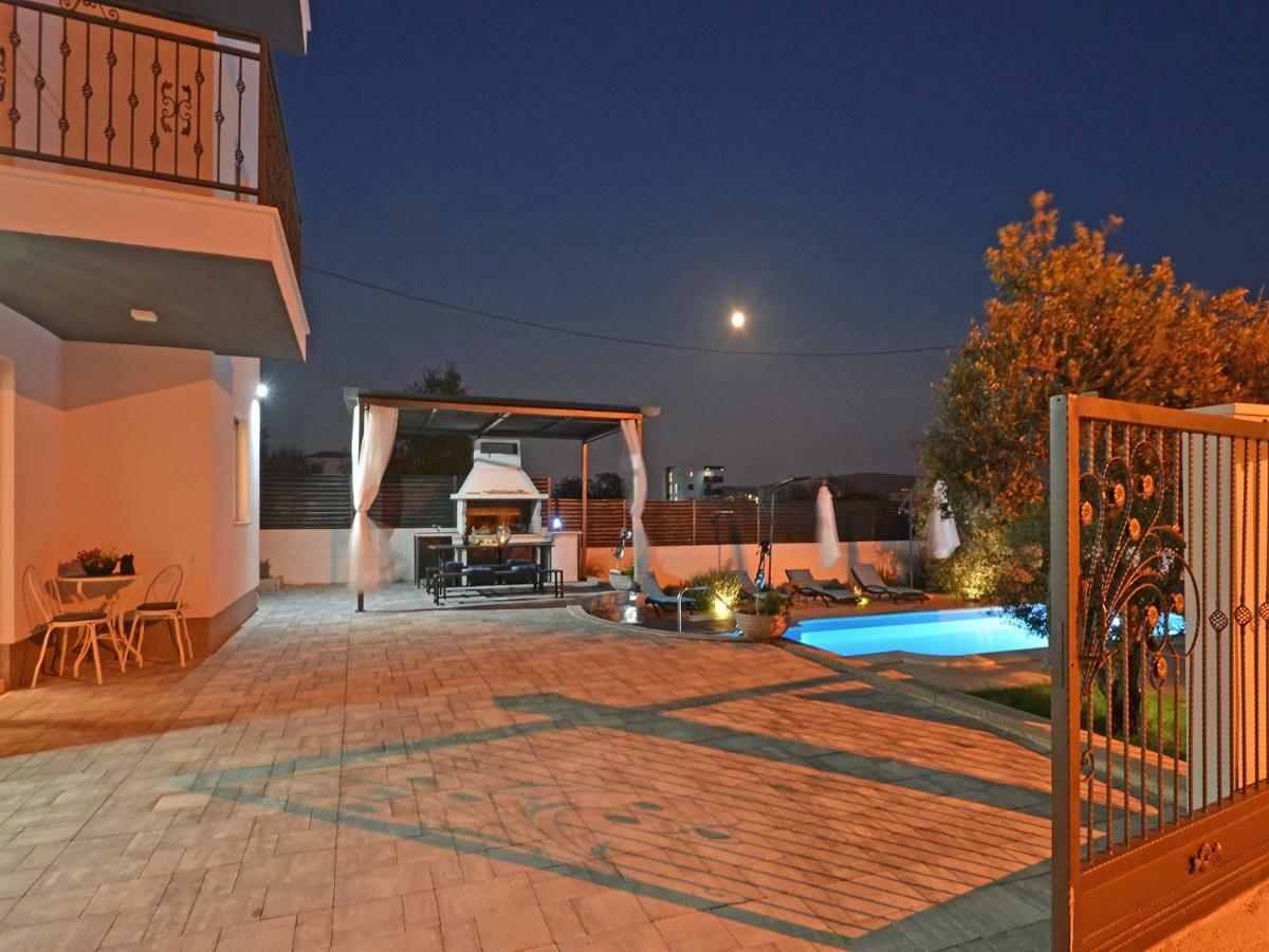 Deluxe Apartman Porto Trogir Exterior foto